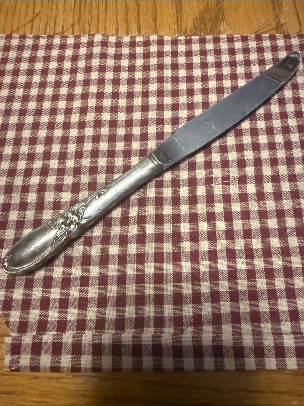Source Unknown Silver Ornate Handle Dinner Knife